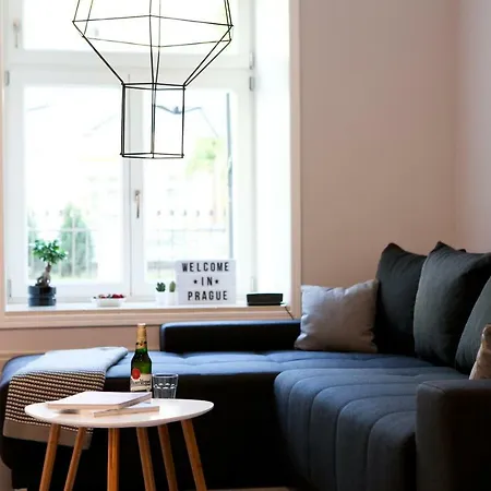 Brand New!! Studio With Privat Patio And Garden Apartman *